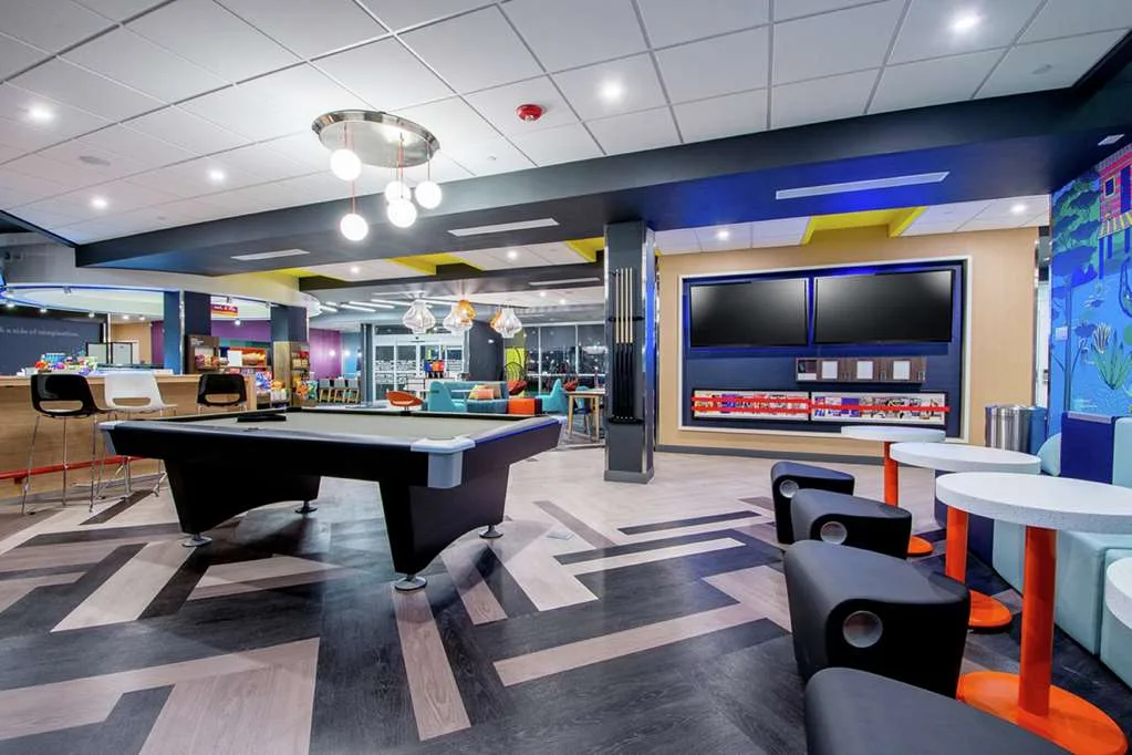 Tru by Hilton Lafayette River Ranch gallery image