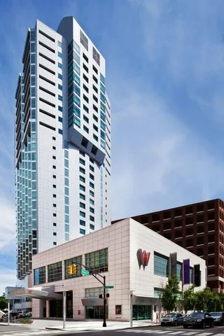 W Hoboken gallery image