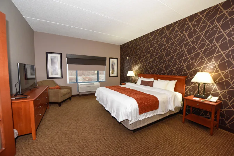 Wheeling Island Hotel-Casino-Racetrack gallery image