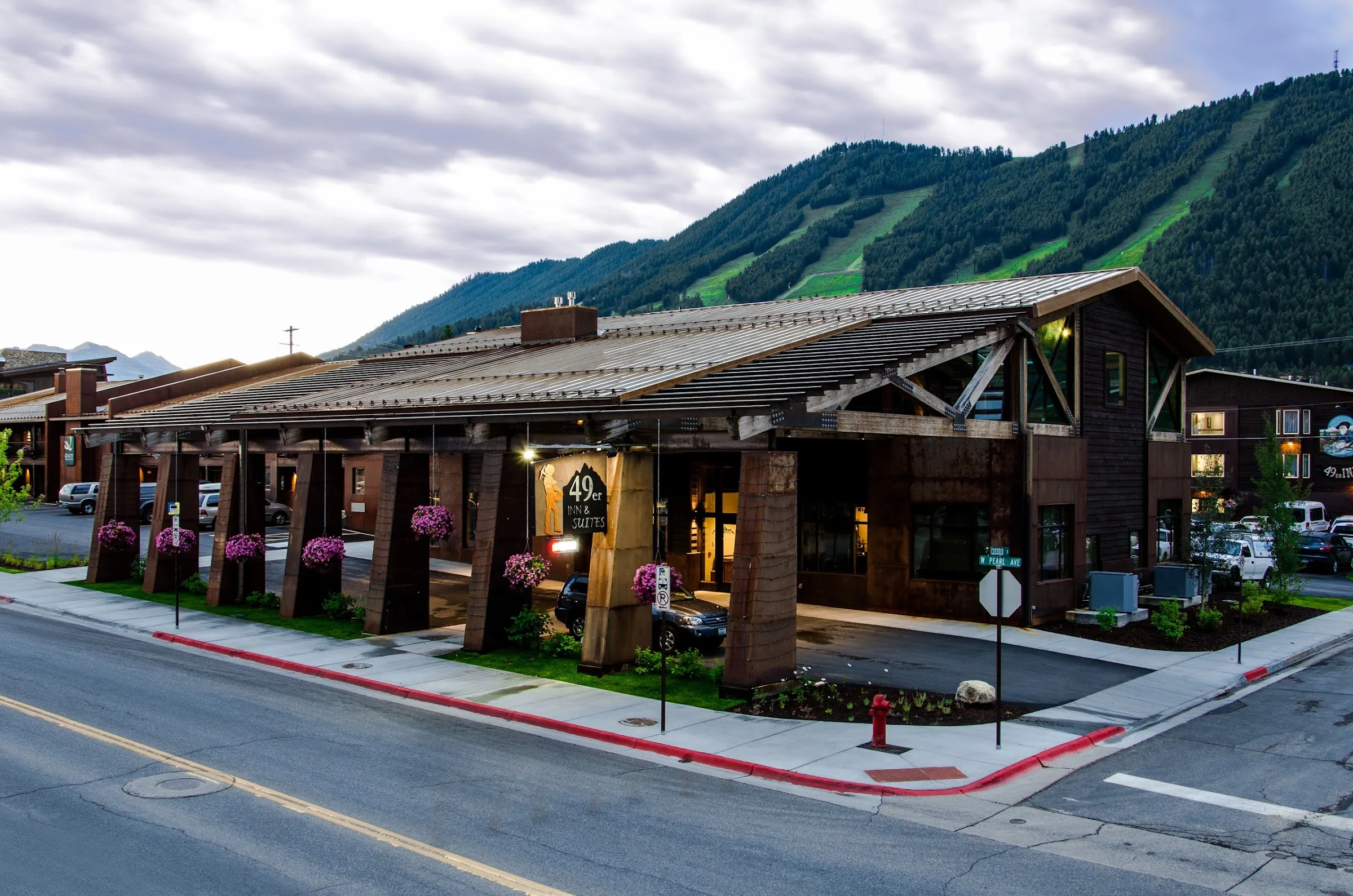 49'er Inn & Suites primary photo