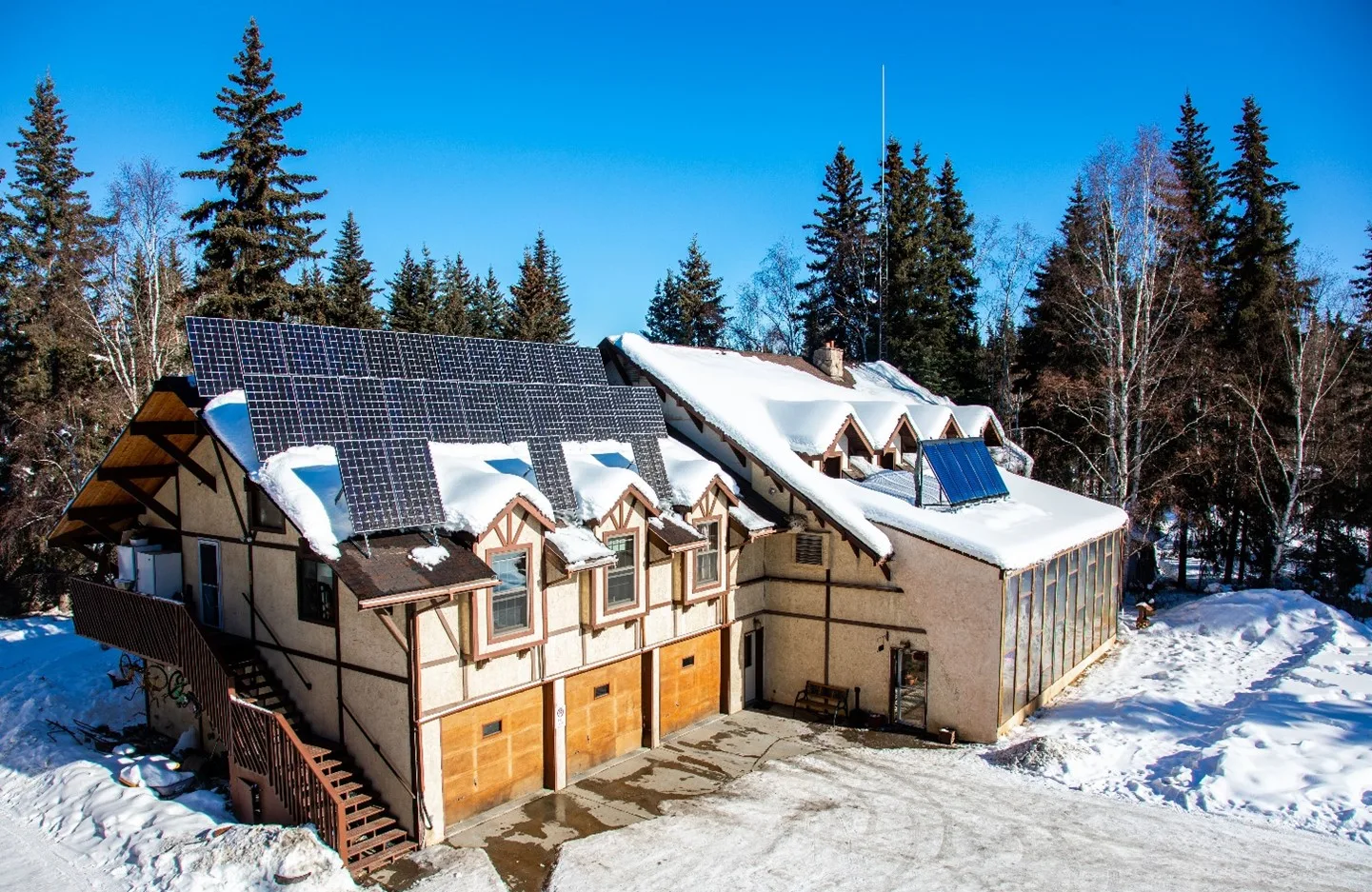 7 Gables Inn & Suites gallery image