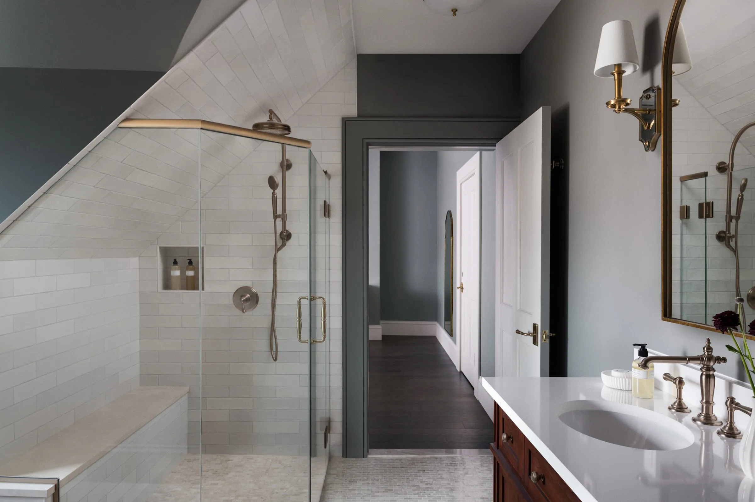 86 State Circle - Luxury Boutique Hotel gallery image