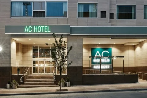 AC Hotel Cincinnati at The Banks primary photo
