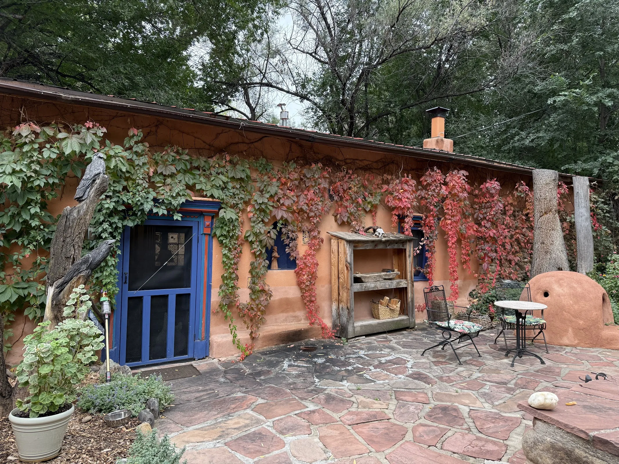 Adobe & Pines Inn - Hotel Bed And Breakfast