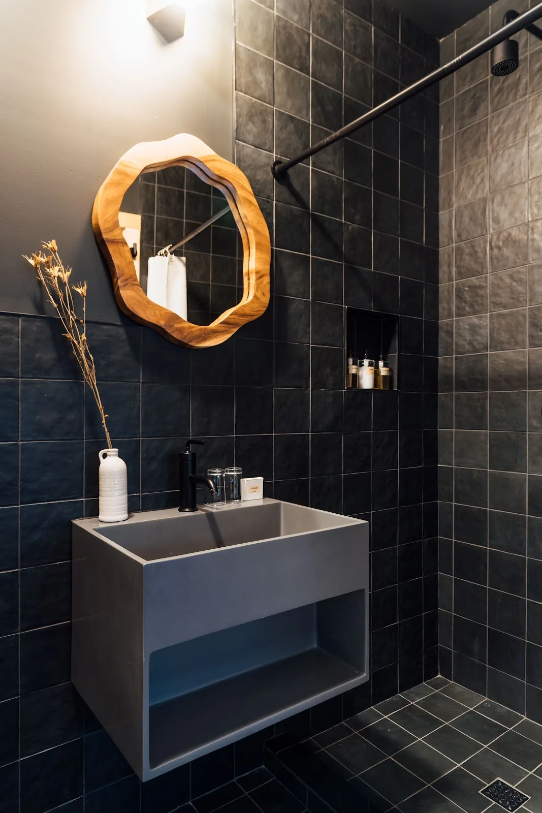 AWOL Stowe gallery image