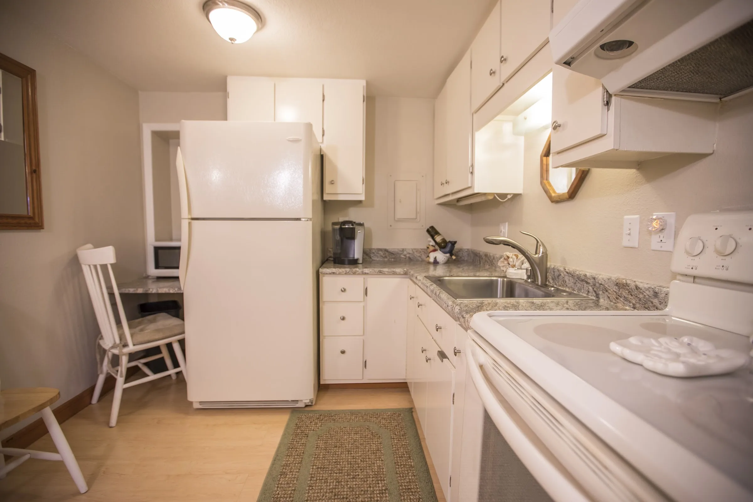 Beachside Villa Luxury Inn gallery image