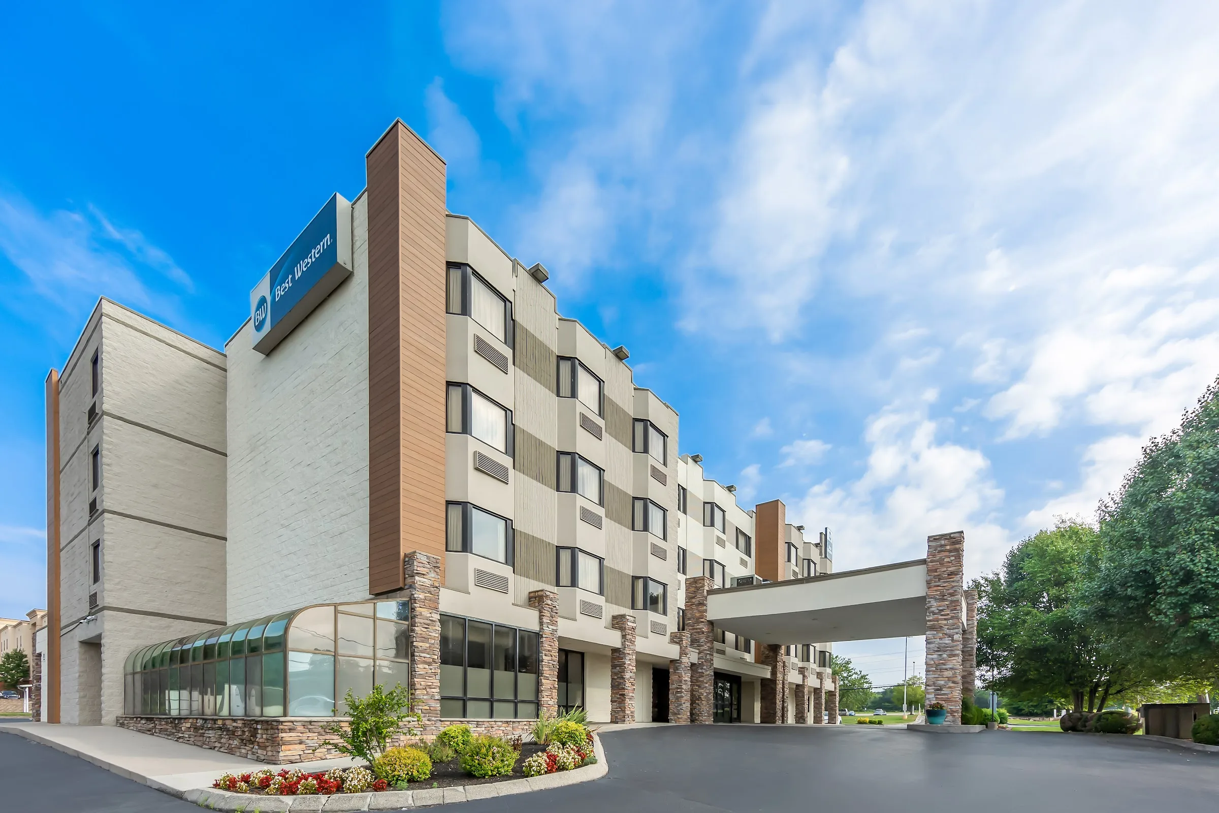 Best Western Knoxville Suites - Downtown primary photo