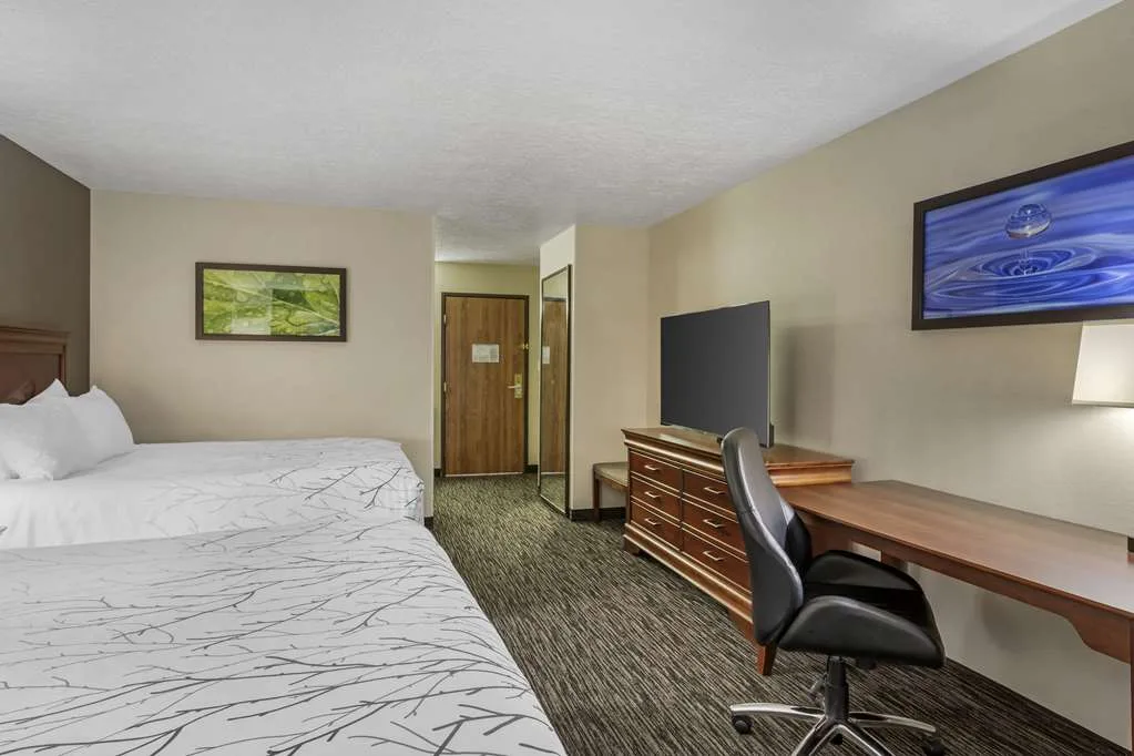 Best Western Plus Landmark Inn gallery image