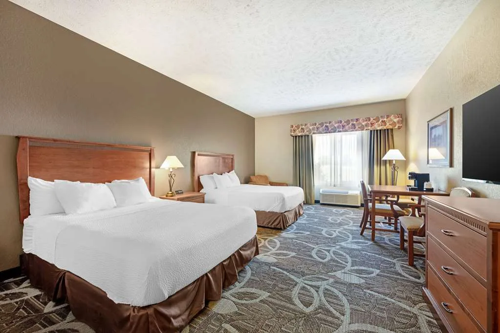 Best Western Plus Mid Nebraska Inn & Suites gallery image