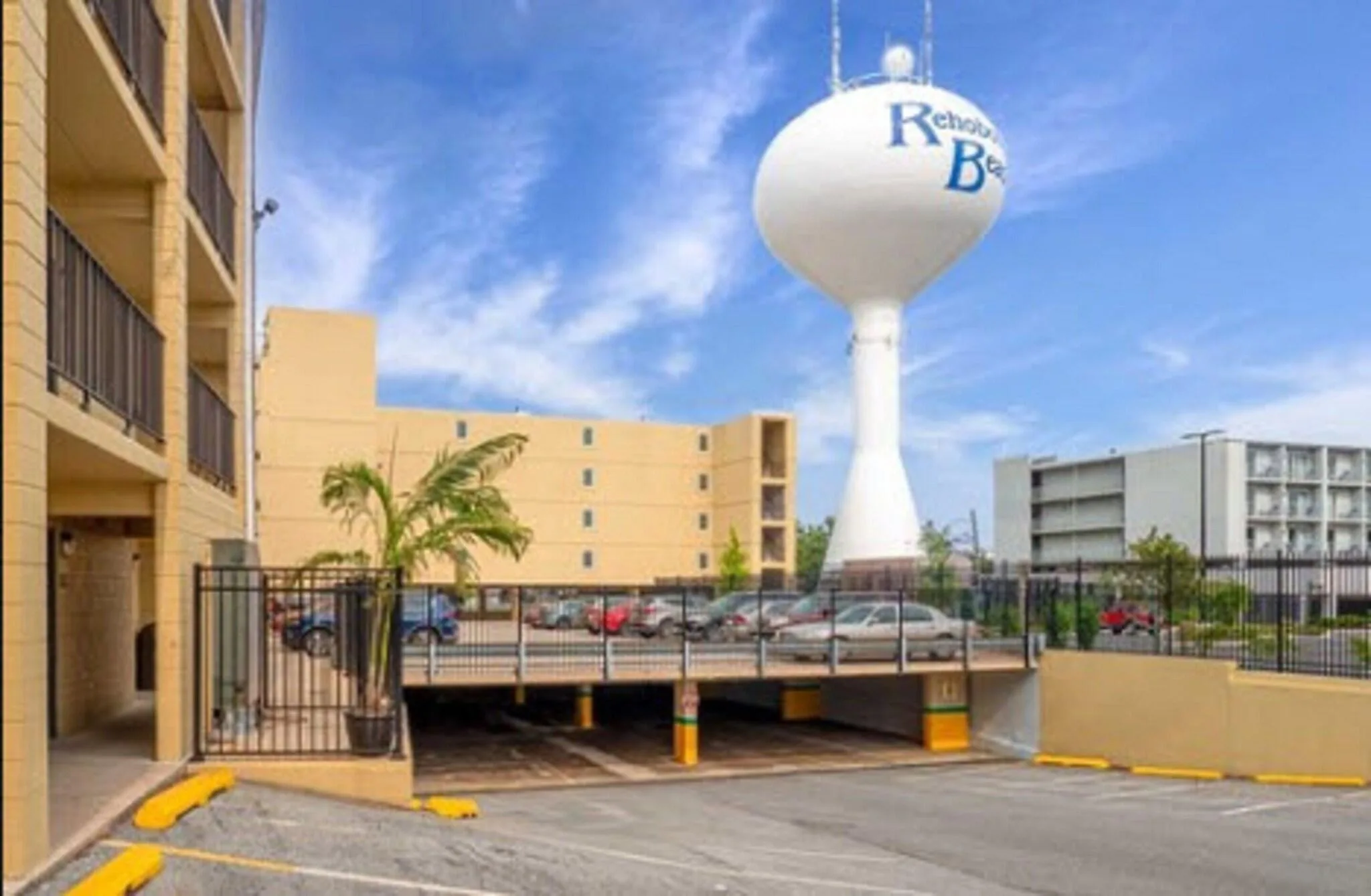 Breakers Hotel & Suites primary photo