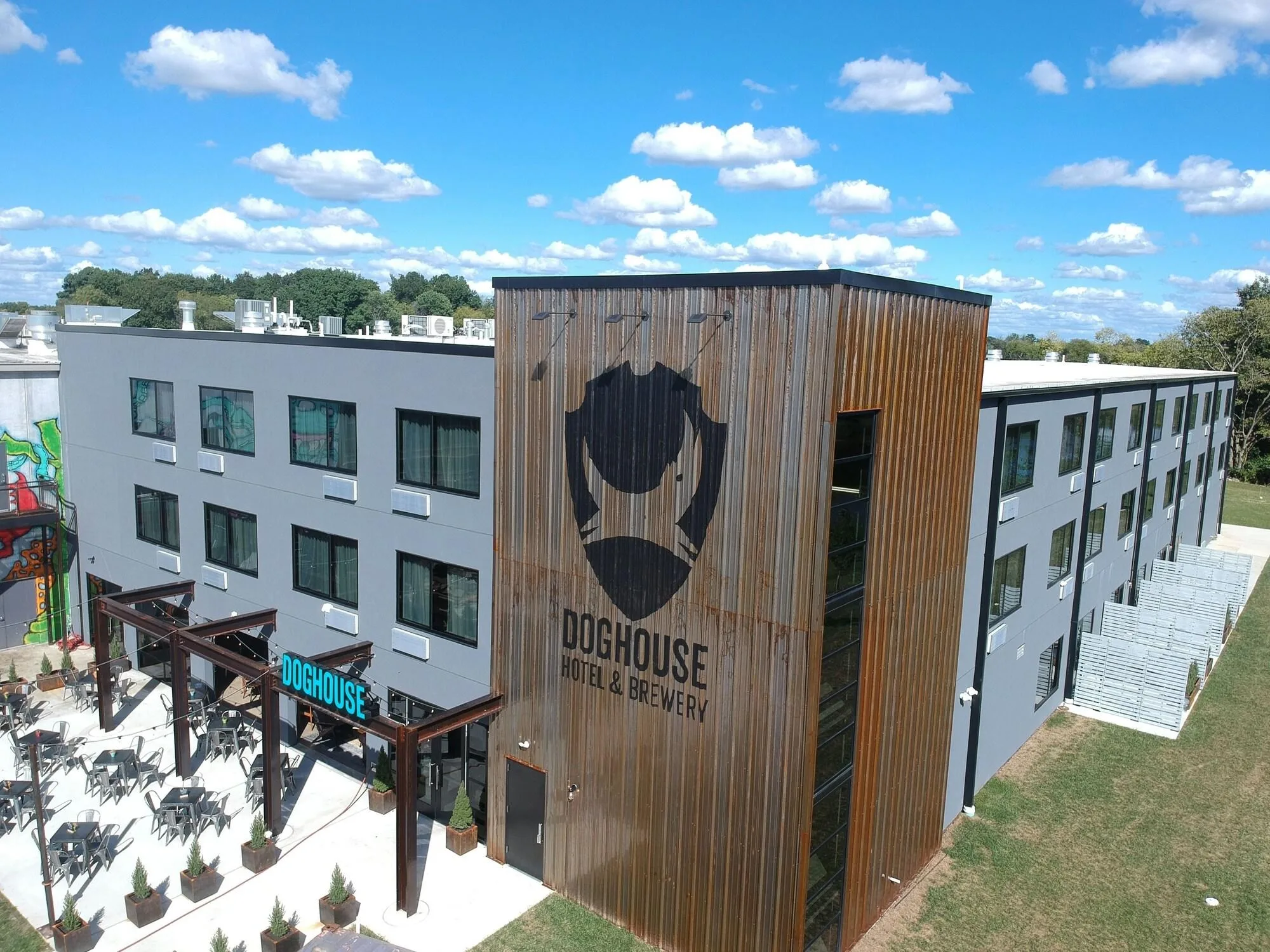 BrewDog DogHouse Columbus Hotel and Brewery primary photo