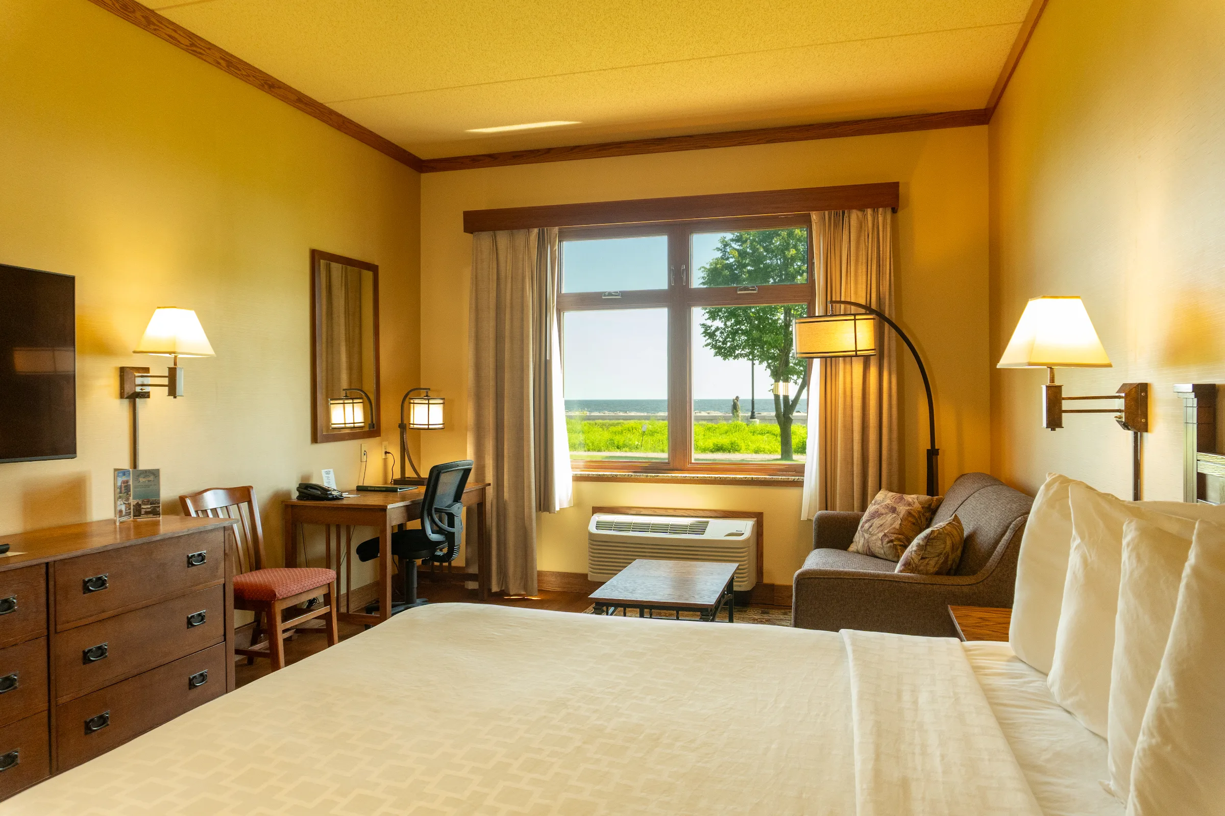 Canal Park Lodge gallery image