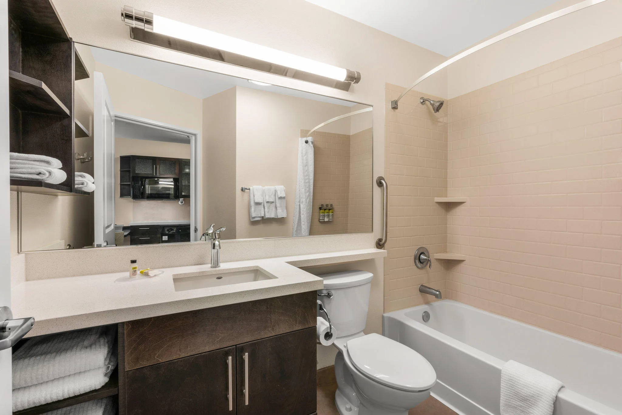 Candlewood Suites Fairbanks by IHG gallery image