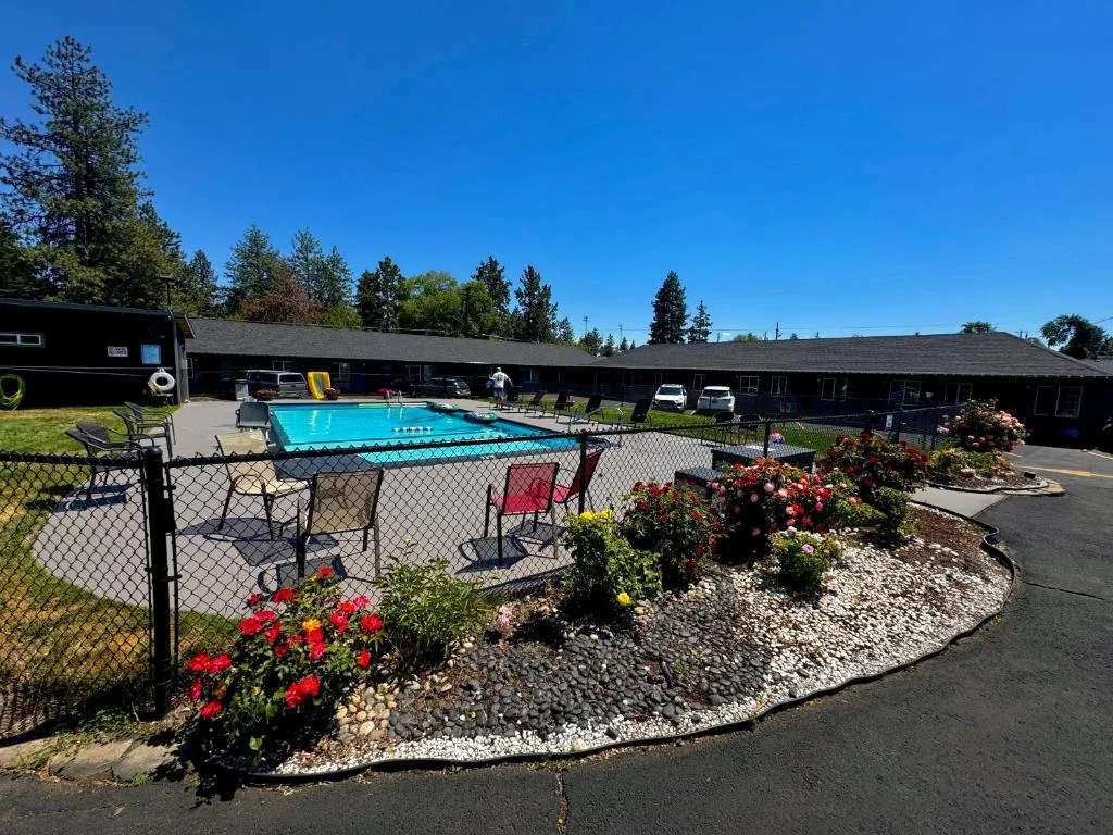 Cascade Lodge primary photo