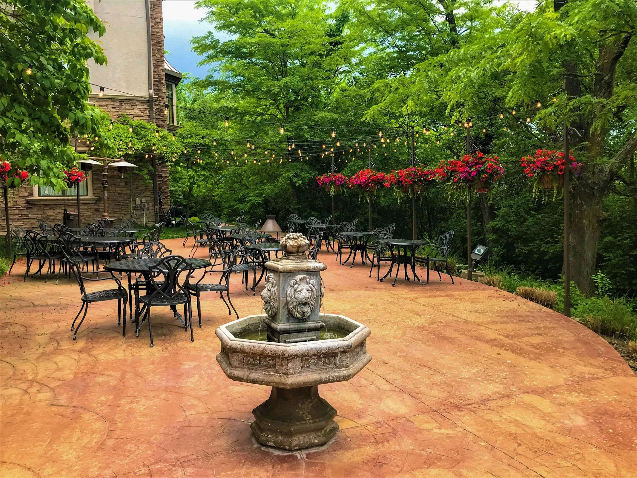 Chateau Avalon Hotel Spa and d'Nile Lounge gallery image