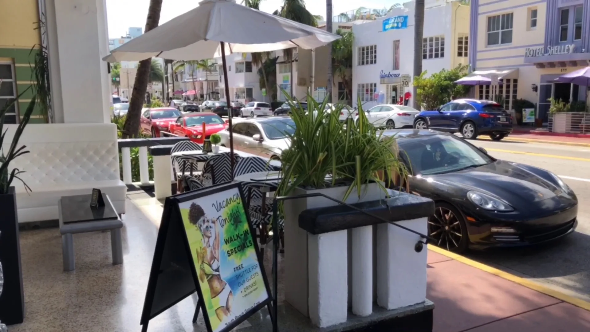 Chesterfield Hotel & Suites gallery image