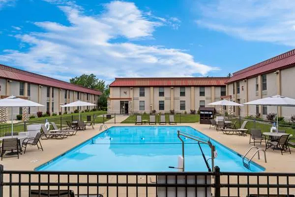 Comfort Inn at Buffalo Bill Village Resort primary photo