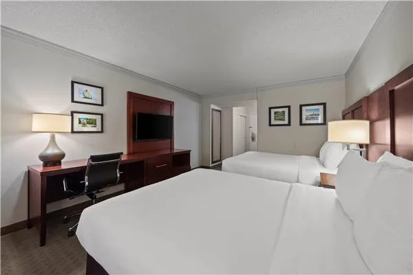 Comfort Inn By the Bay gallery image