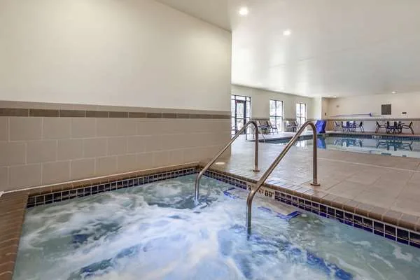 Comfort Inn & Suites Avera Southwest gallery image