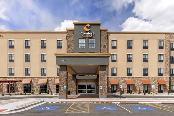 Comfort Suites Cheyenne primary photo