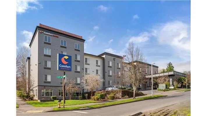 Comfort Suites Eugene University primary photo