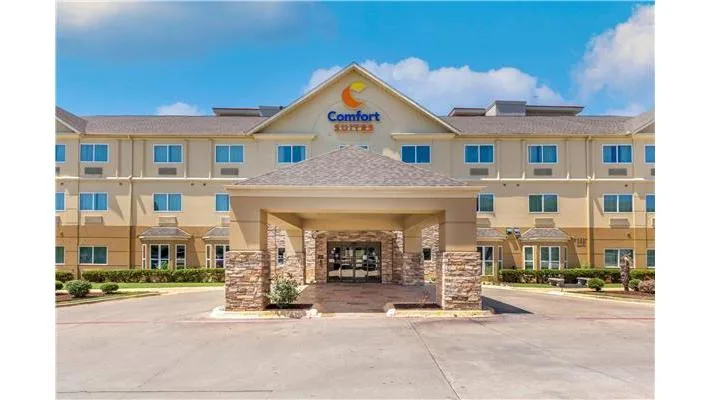 Comfort Suites North Dallas