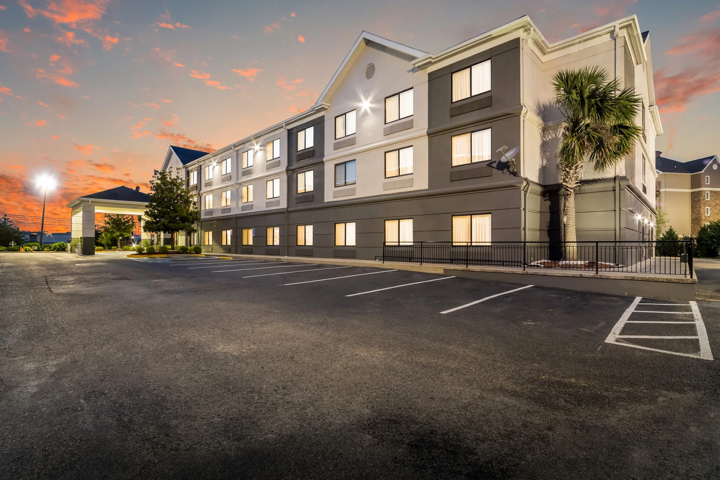 Country Inn & Suites by Radisson, Augusta at I-20, GA gallery image