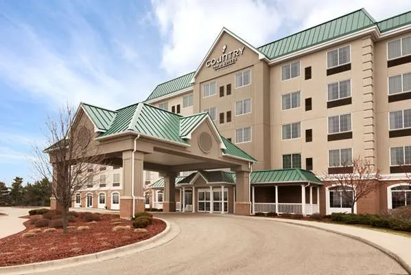 Country Inn & Suites by Radisson, Grand Rapids East, MI primary photo