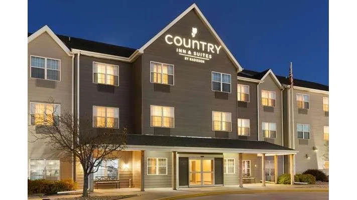 Country Inn & Suites by Radisson, Kearney, NE primary photo