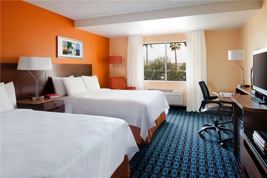 Country Inn & Suites by Radisson, Phoenix Airport, AZ gallery image