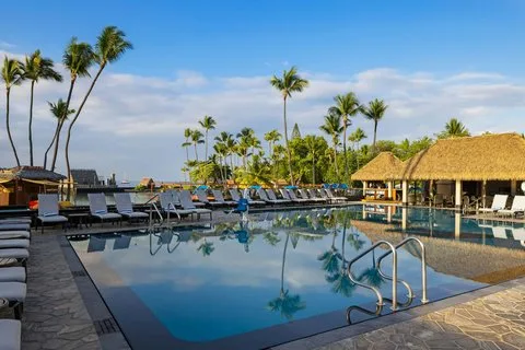 Courtyard by Marriott King Kamehameha's Kona Beach Hotel gallery image