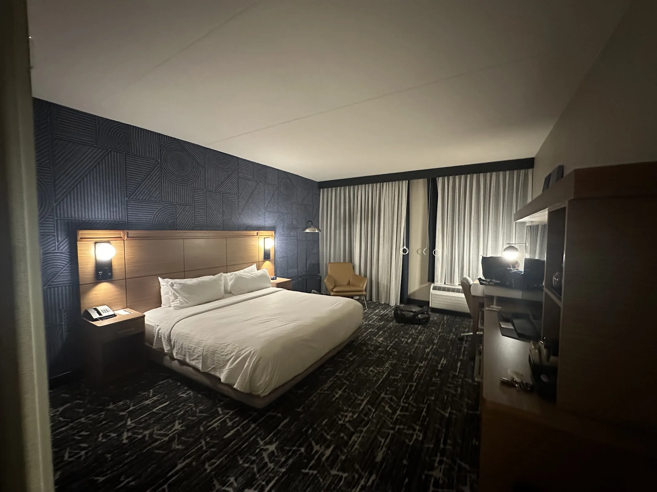 Courtyard by Marriott Philadelphia South at The Navy Yard gallery image