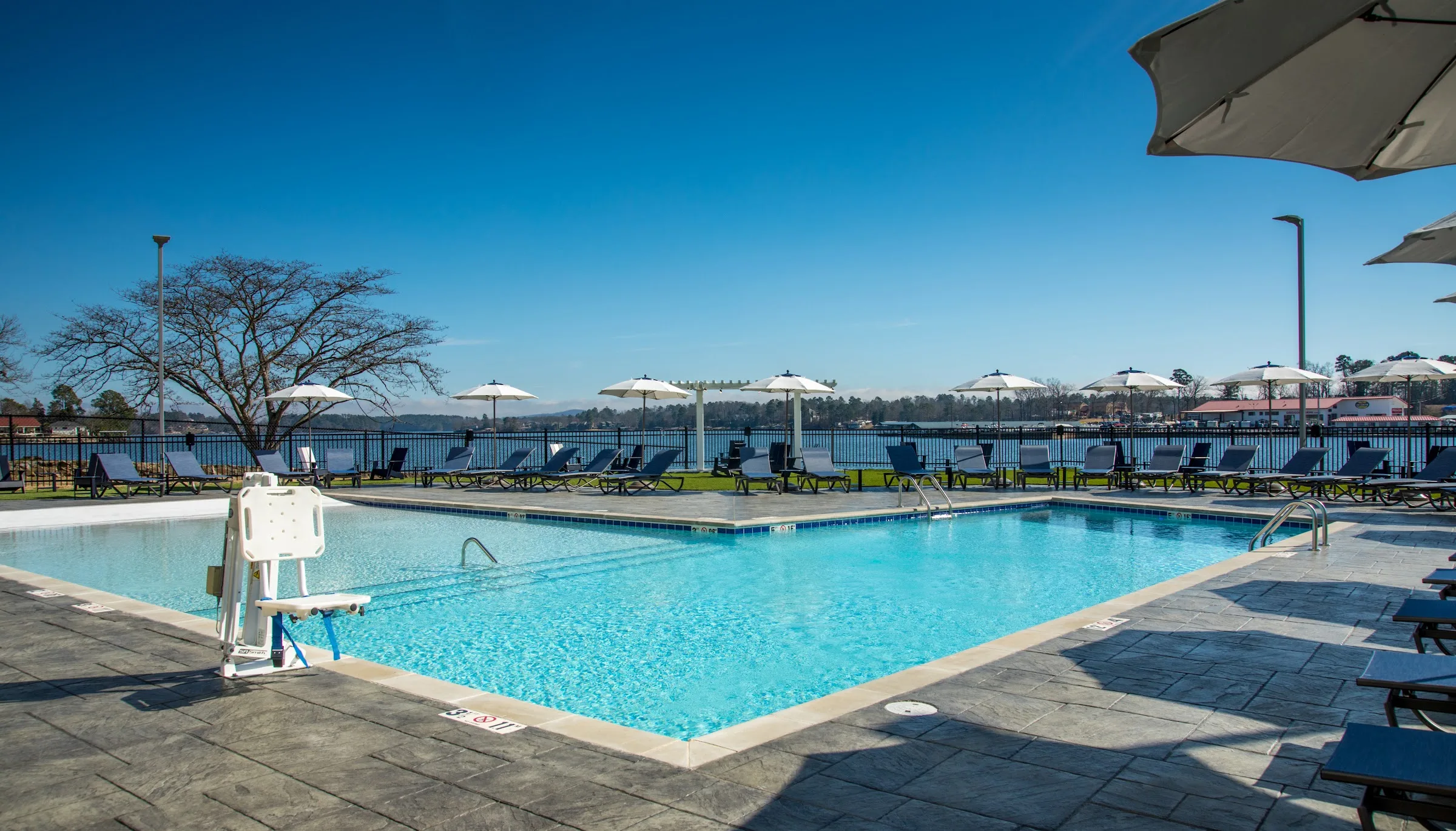 DoubleTree by Hilton Hot Springs gallery image