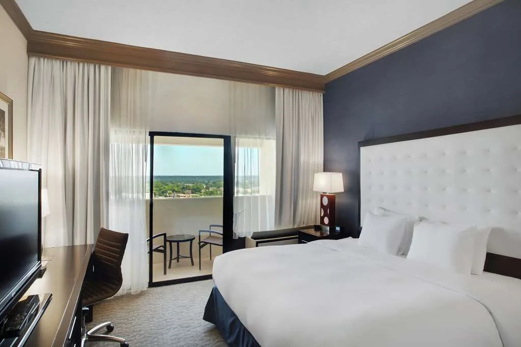 DoubleTree by Hilton Hotel Little Rock gallery image