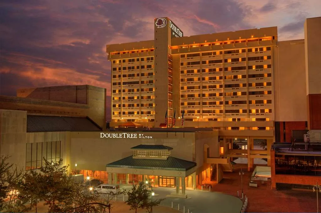 DoubleTree by Hilton Hotel Little Rock gallery image