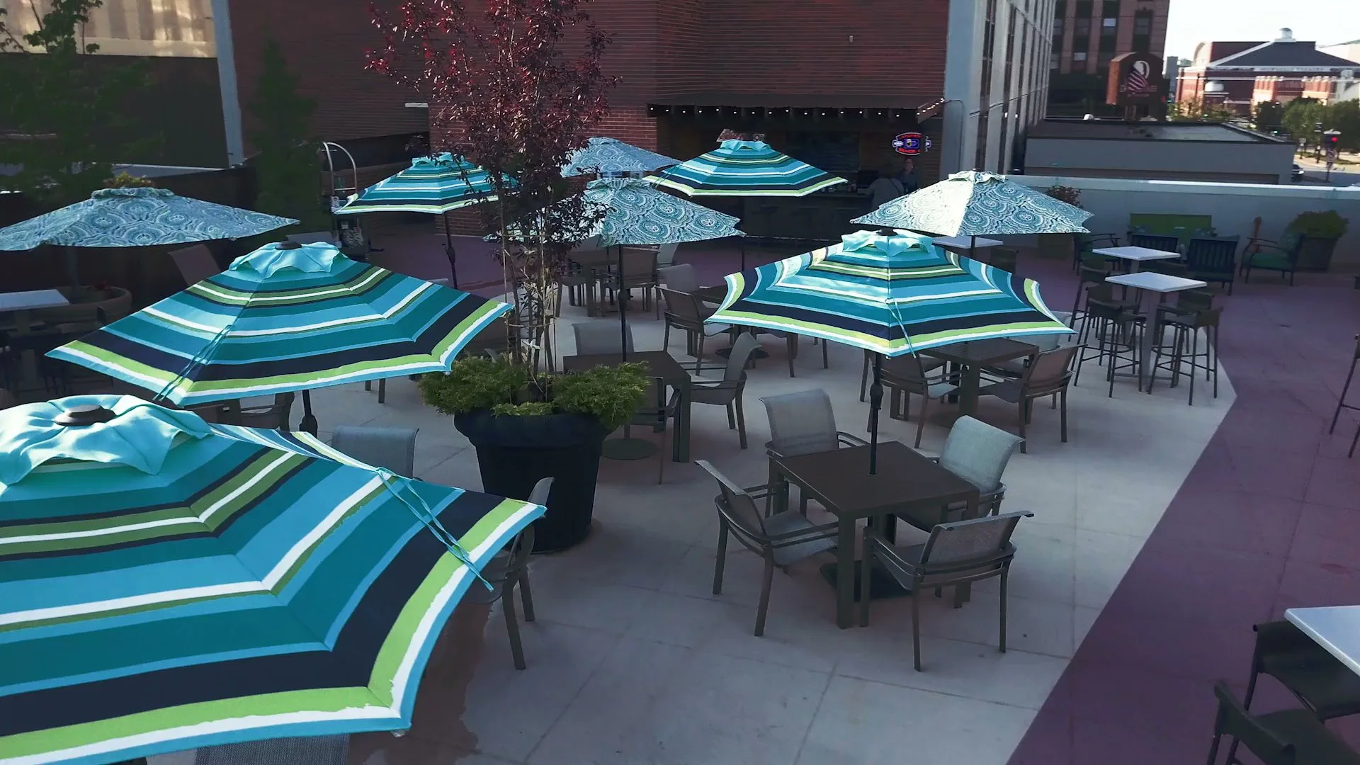 DoubleTree by Hilton Hotel Milwaukee Downtown gallery image