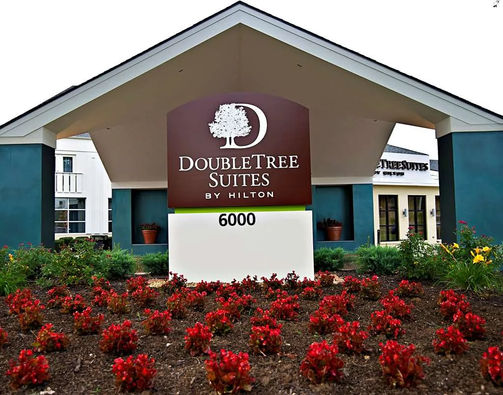 DoubleTree Suites by Hilton Hotel Huntsville South gallery image