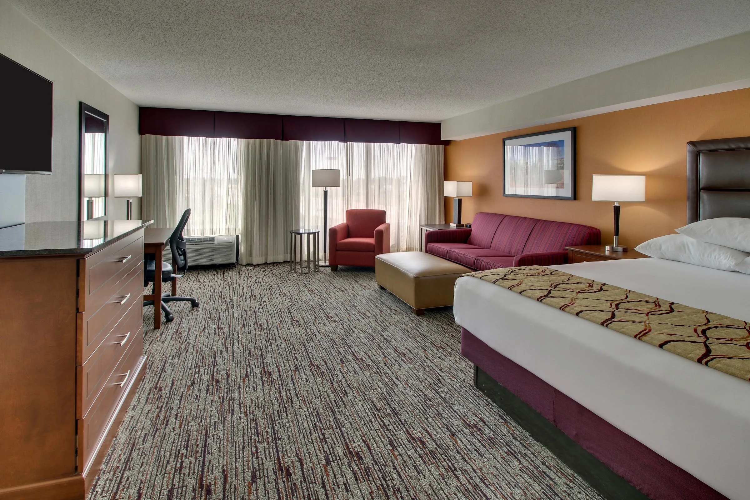 Drury Inn & Suites Bowling Green, KY gallery image