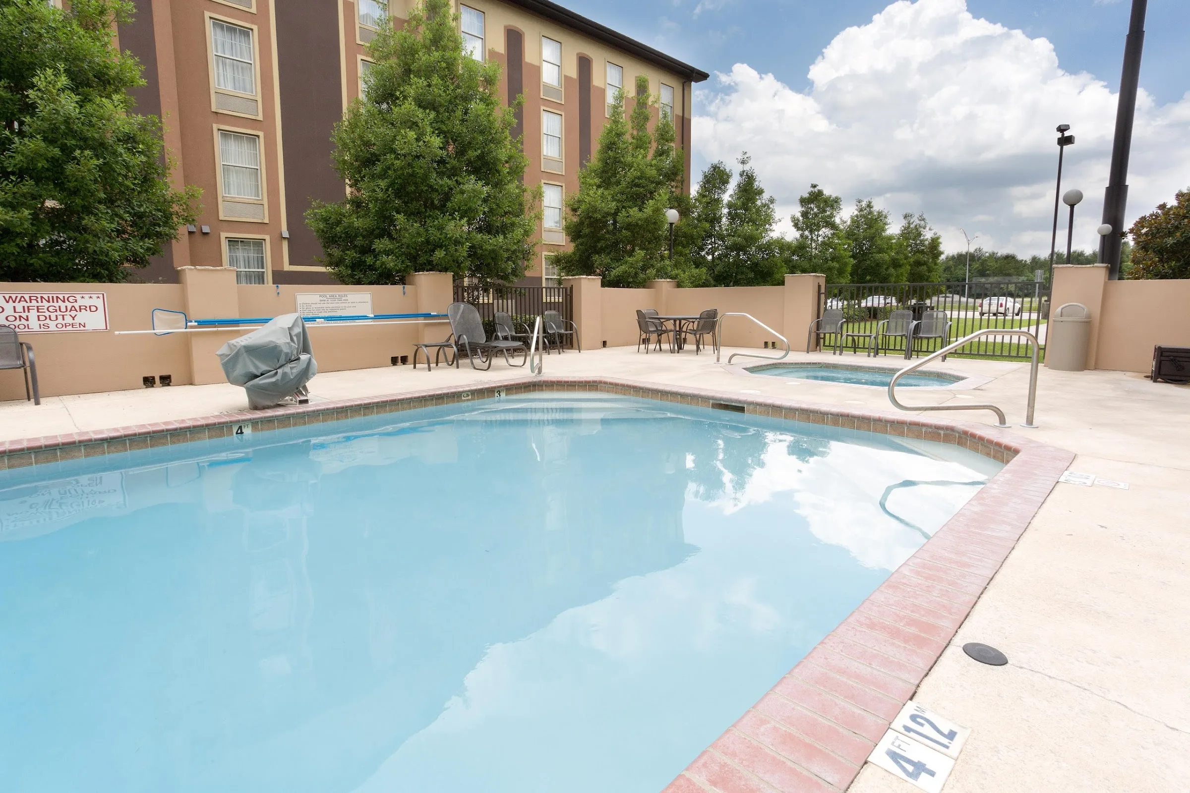 Drury Inn & Suites Lafayette, LA gallery image