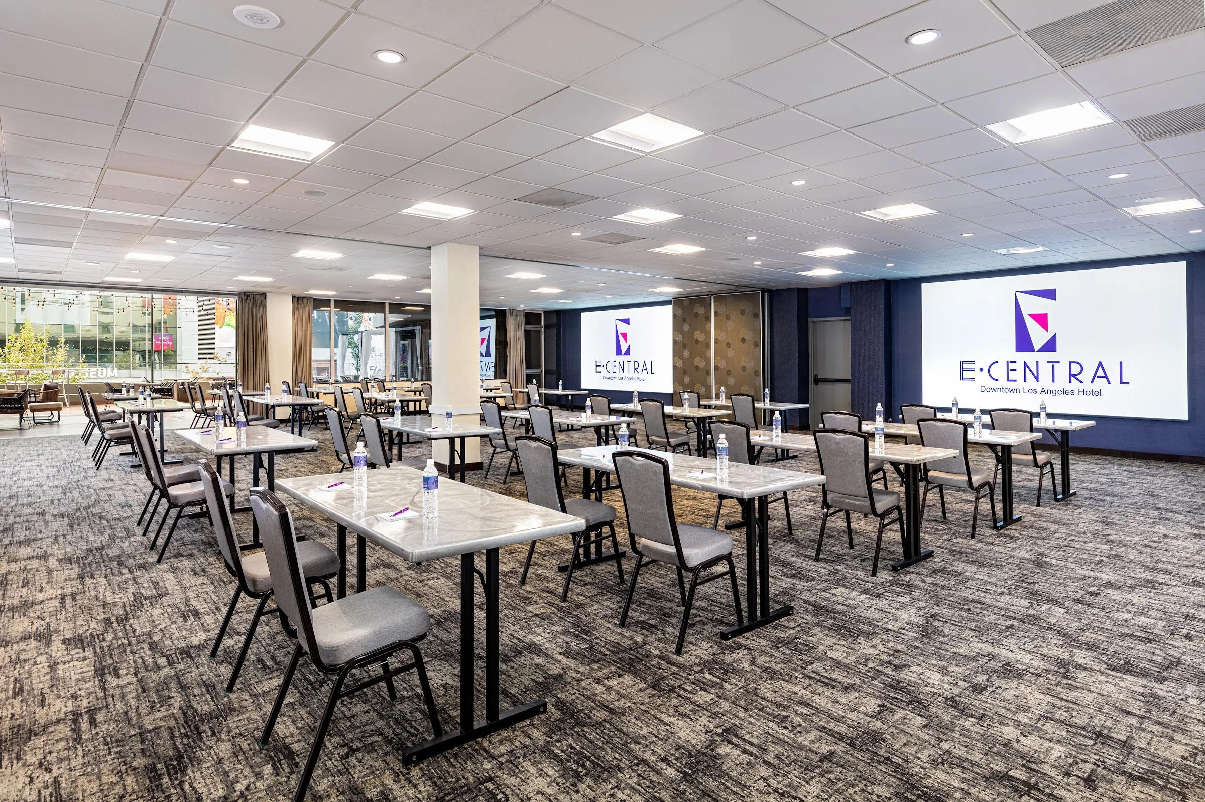 E-Central Downtown Los Angeles Hotel gallery image