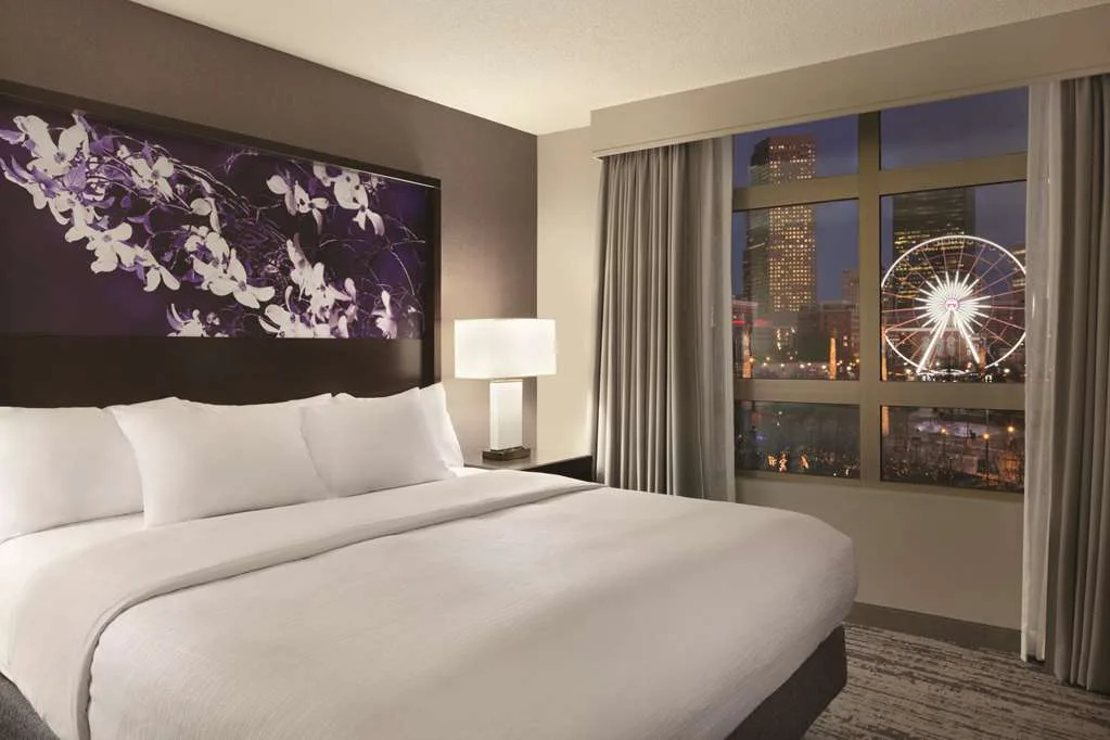 Embassy Suites by Hilton Atlanta at Centennial Olympic Park gallery image