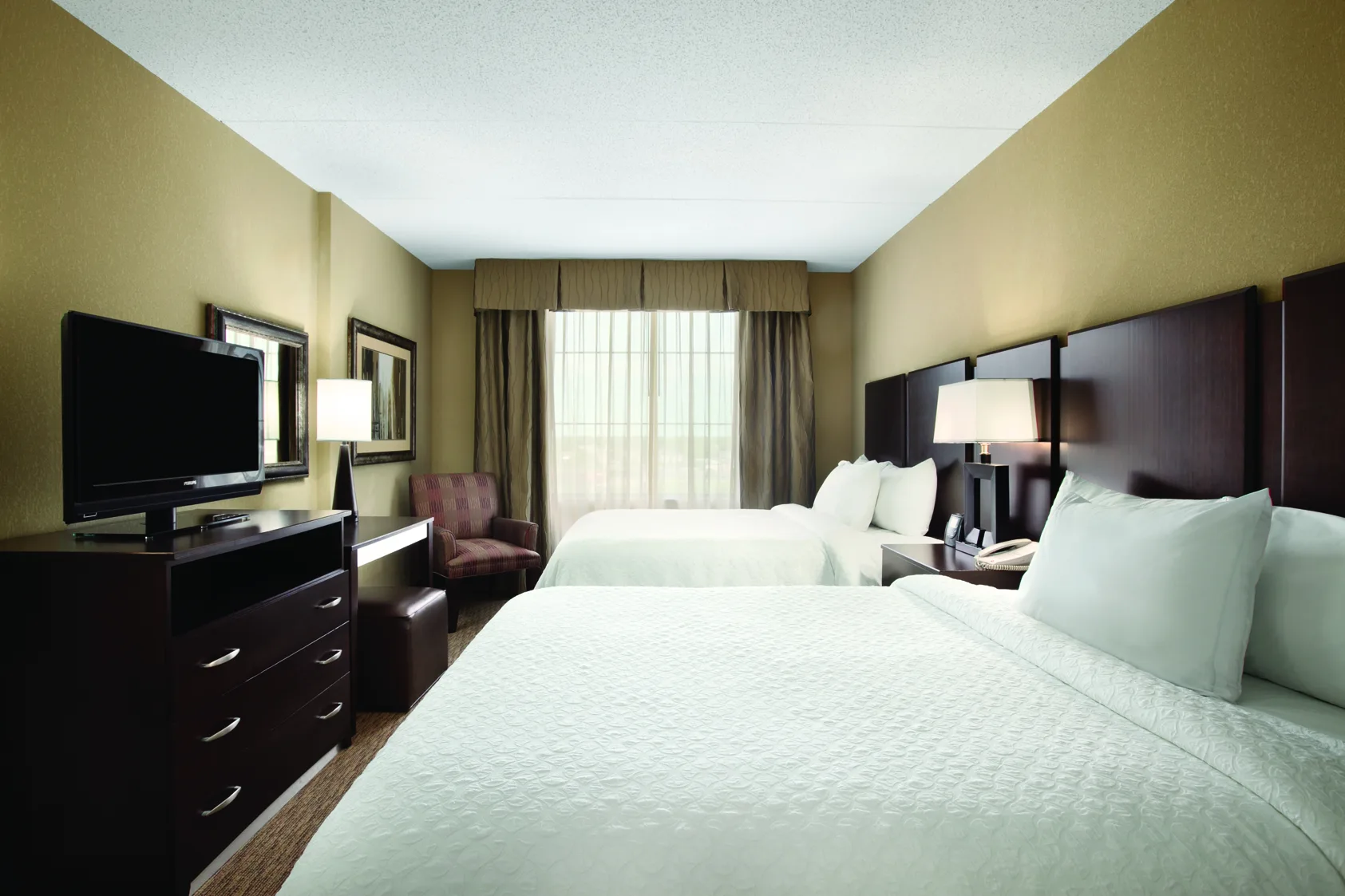 Embassy Suites by Hilton Minneapolis North gallery image