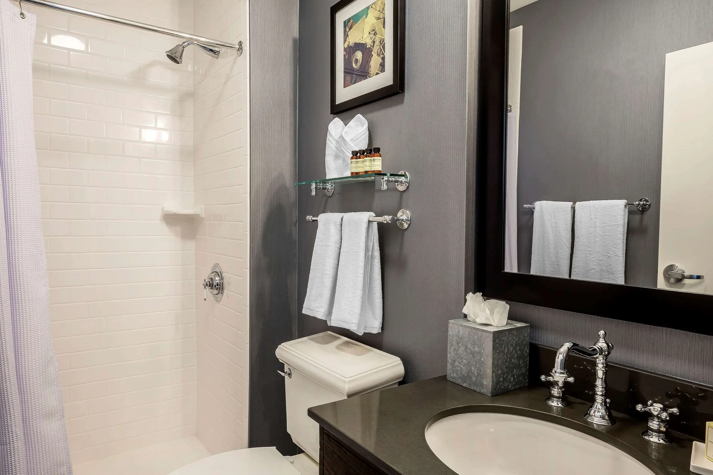 enVision Hotel Boston-Everett gallery image