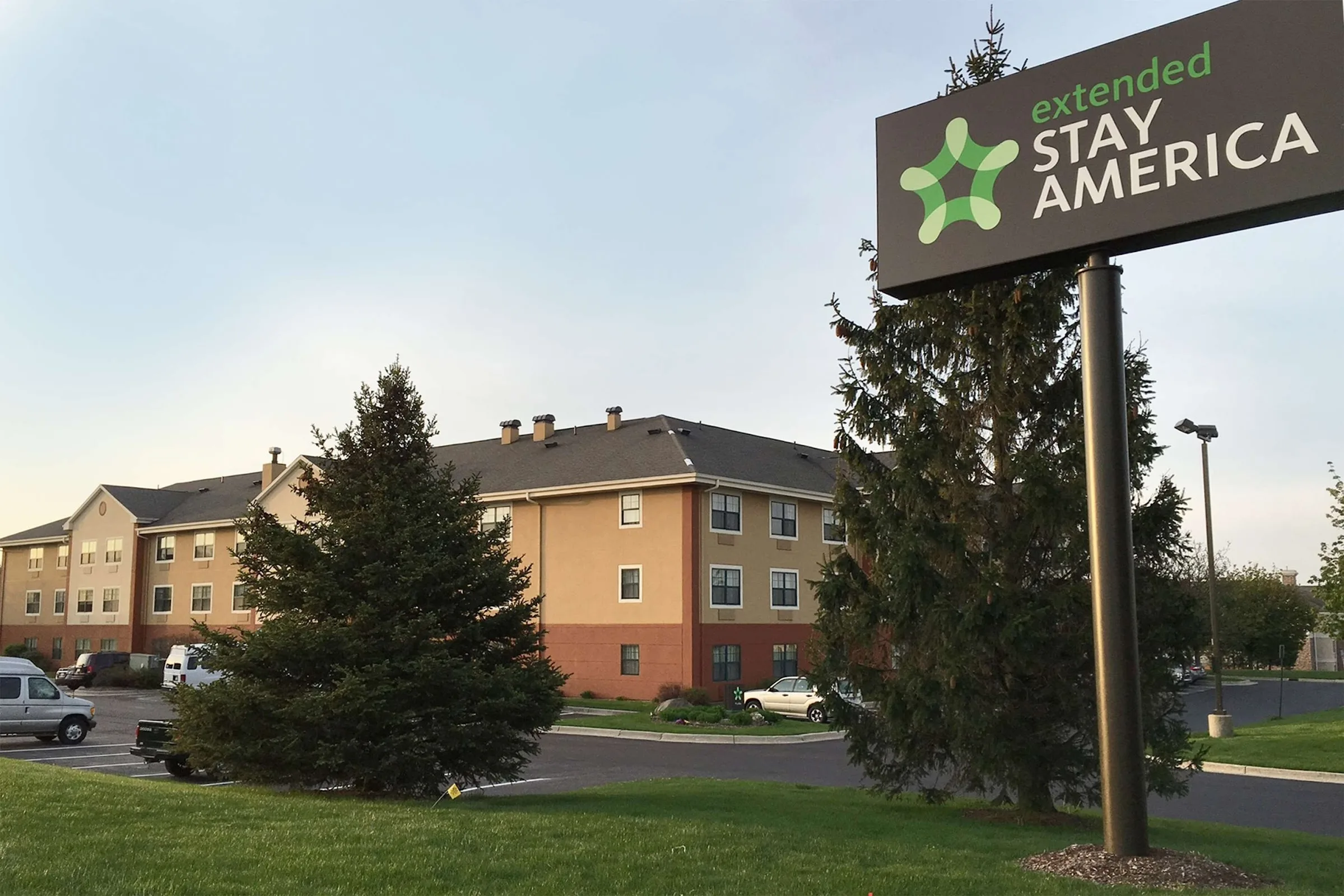 Extended Stay America Select Suites- Grand Rapids - Kentwood primary photo
