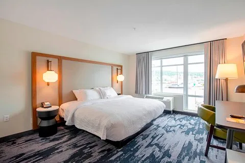 Fairfield by Marriott Inn & Suites Duluth Waterfront gallery image