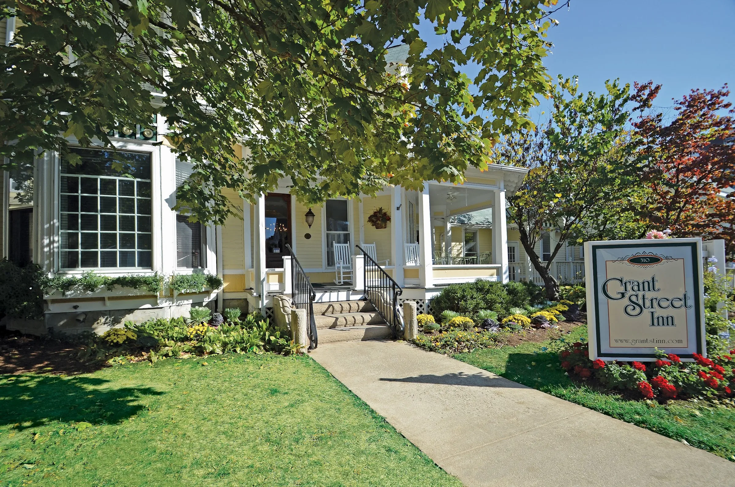 Graduate by Hilton Bloomington gallery image