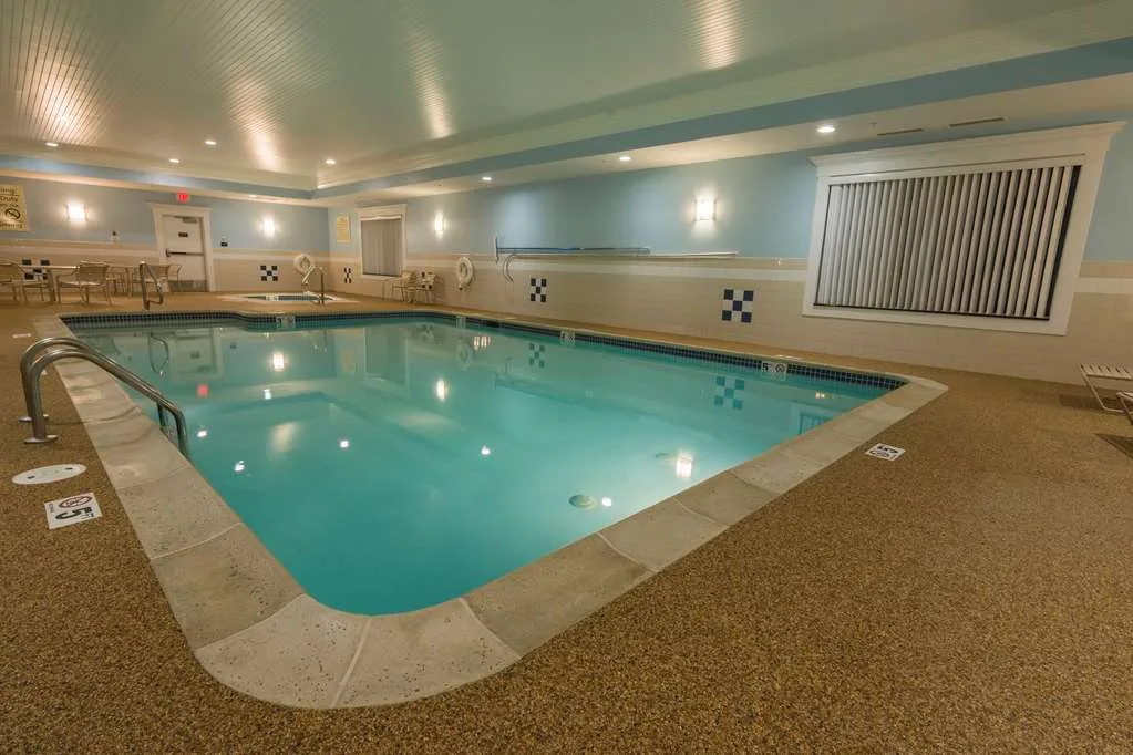 Hampton Inn Bangor gallery image