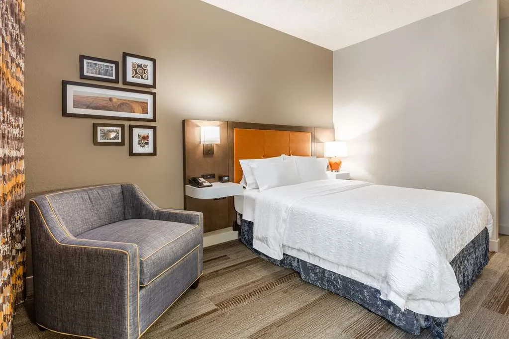 Hampton Inn Cedar Rapids gallery image