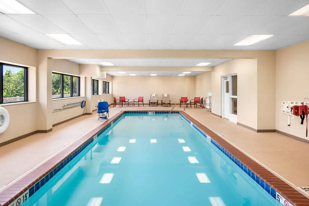 Hampton Inn Grand Rapids-North gallery image