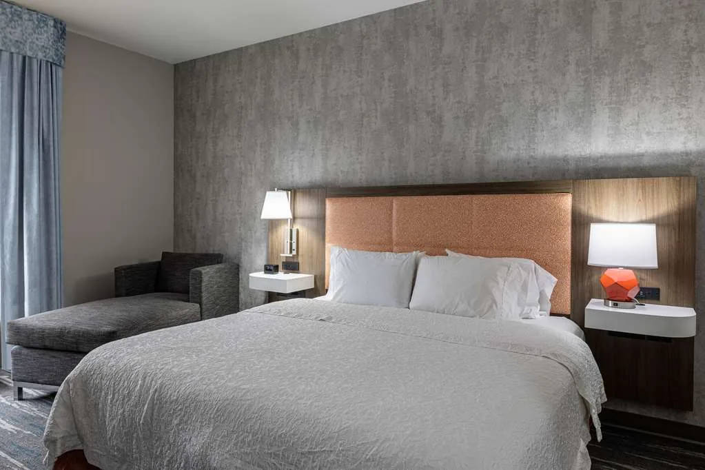 Hampton Inn Knoxville-West At Cedar Bluff gallery image